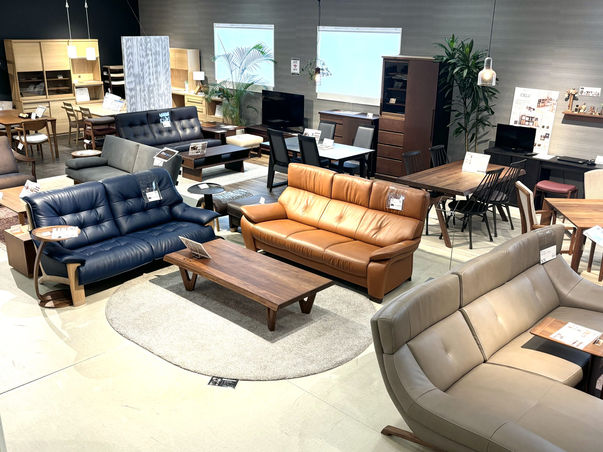 新品取寄せ品も
フェア特典でお見積り